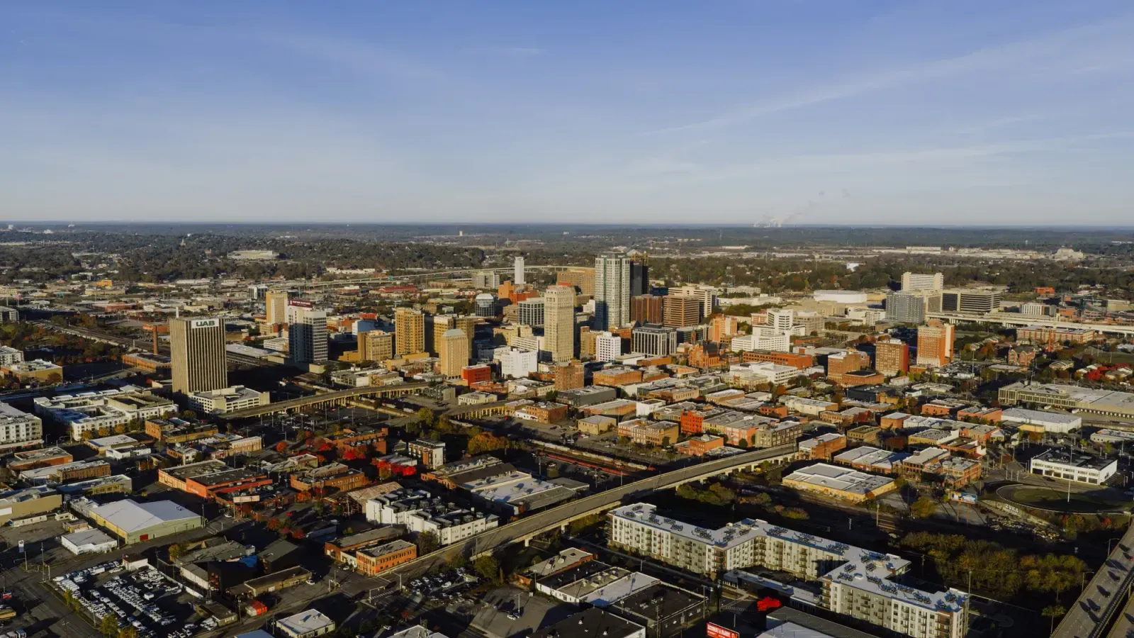 Birmingham, Alabama skyline and neighborhoods served by U-wifi home internet