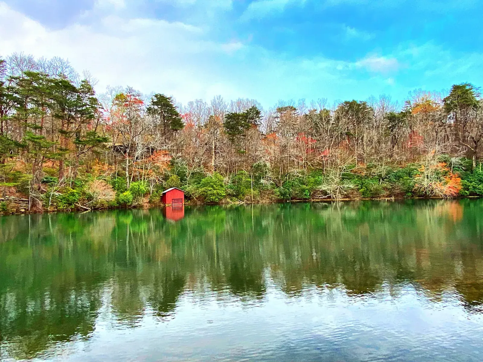 Hoover, Alabama skyline and neighborhoods served by U-wifi home internet