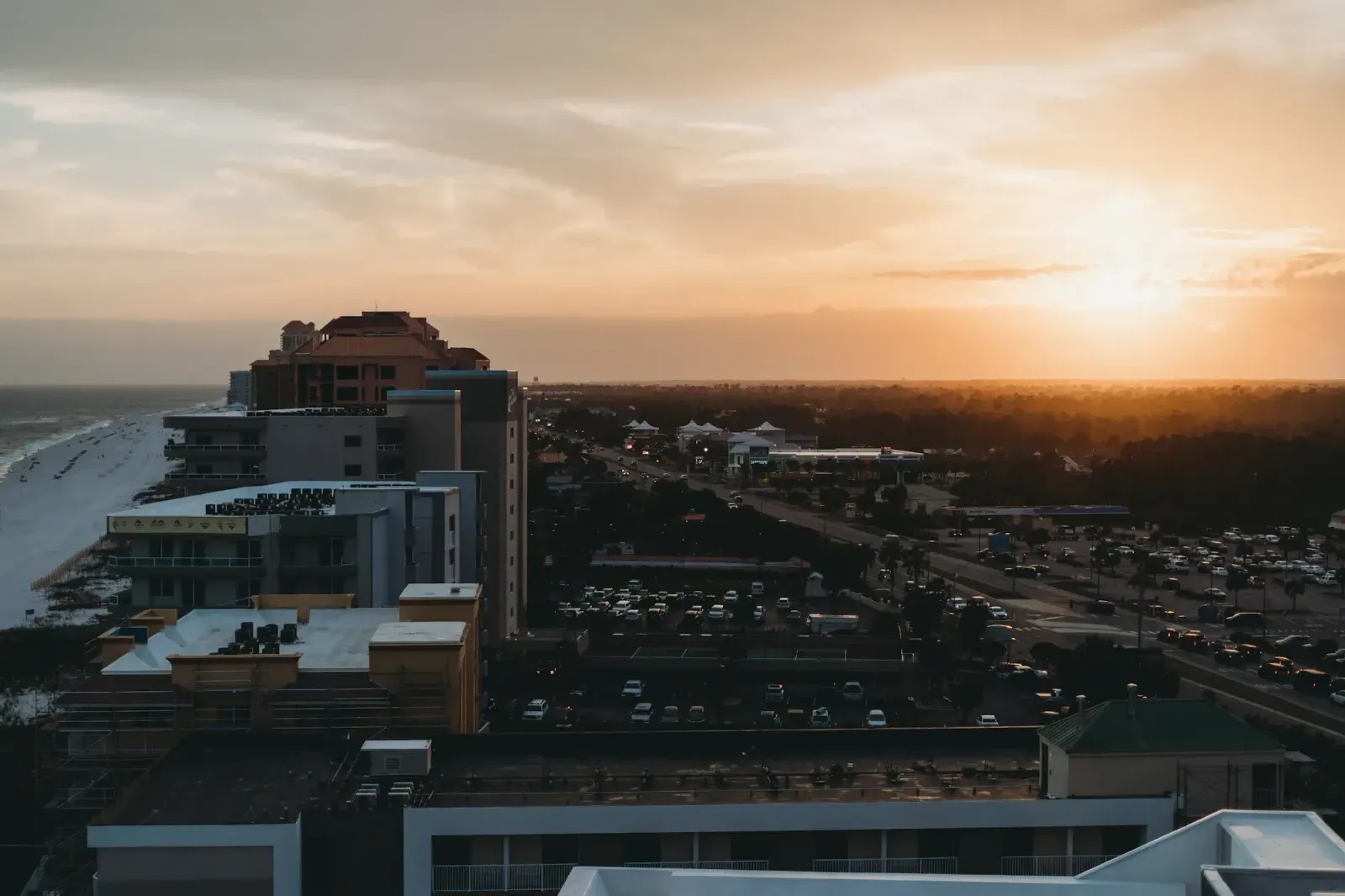 Mobile, Alabama skyline and neighborhoods served by U-wifi home internet