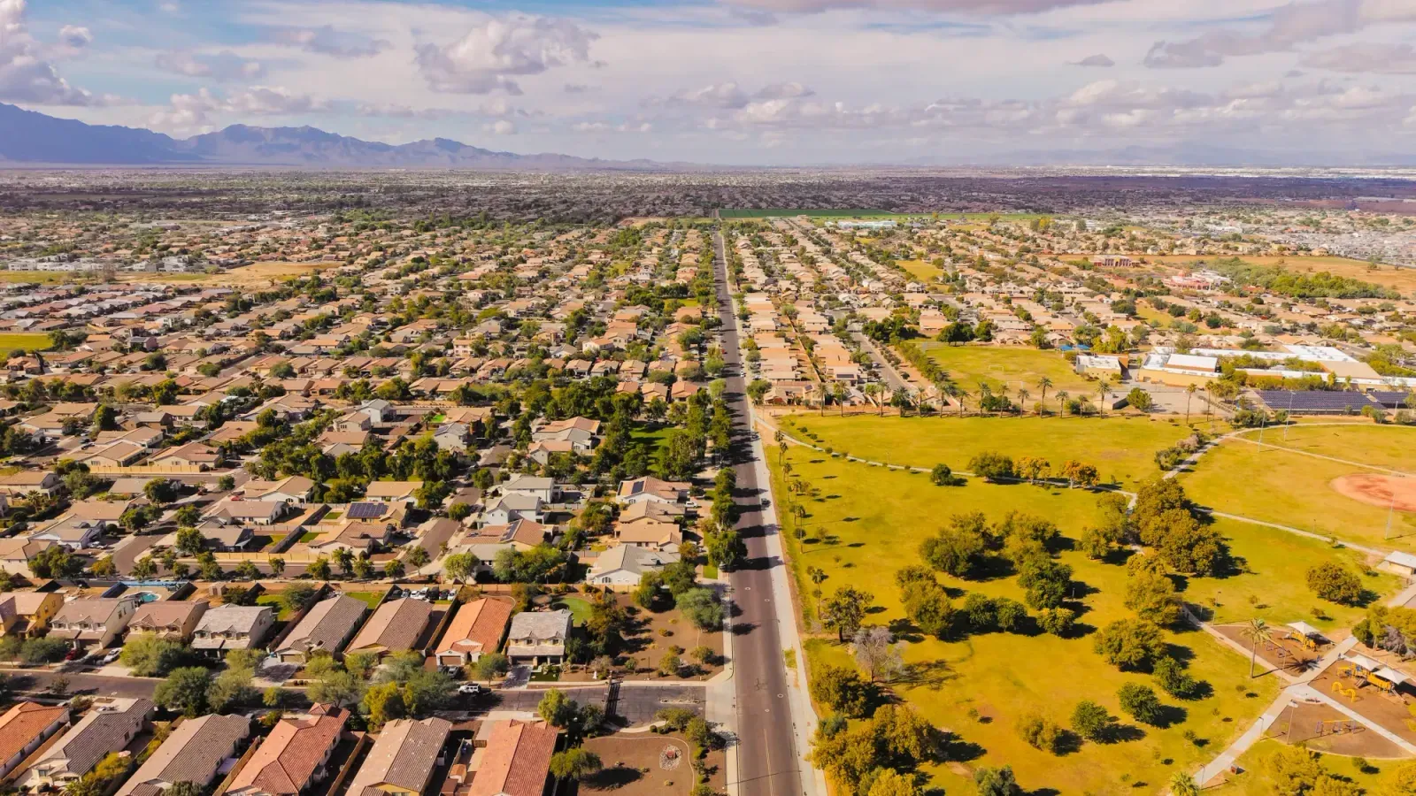 Glendale, Arizona skyline and neighborhoods served by U-wifi home internet