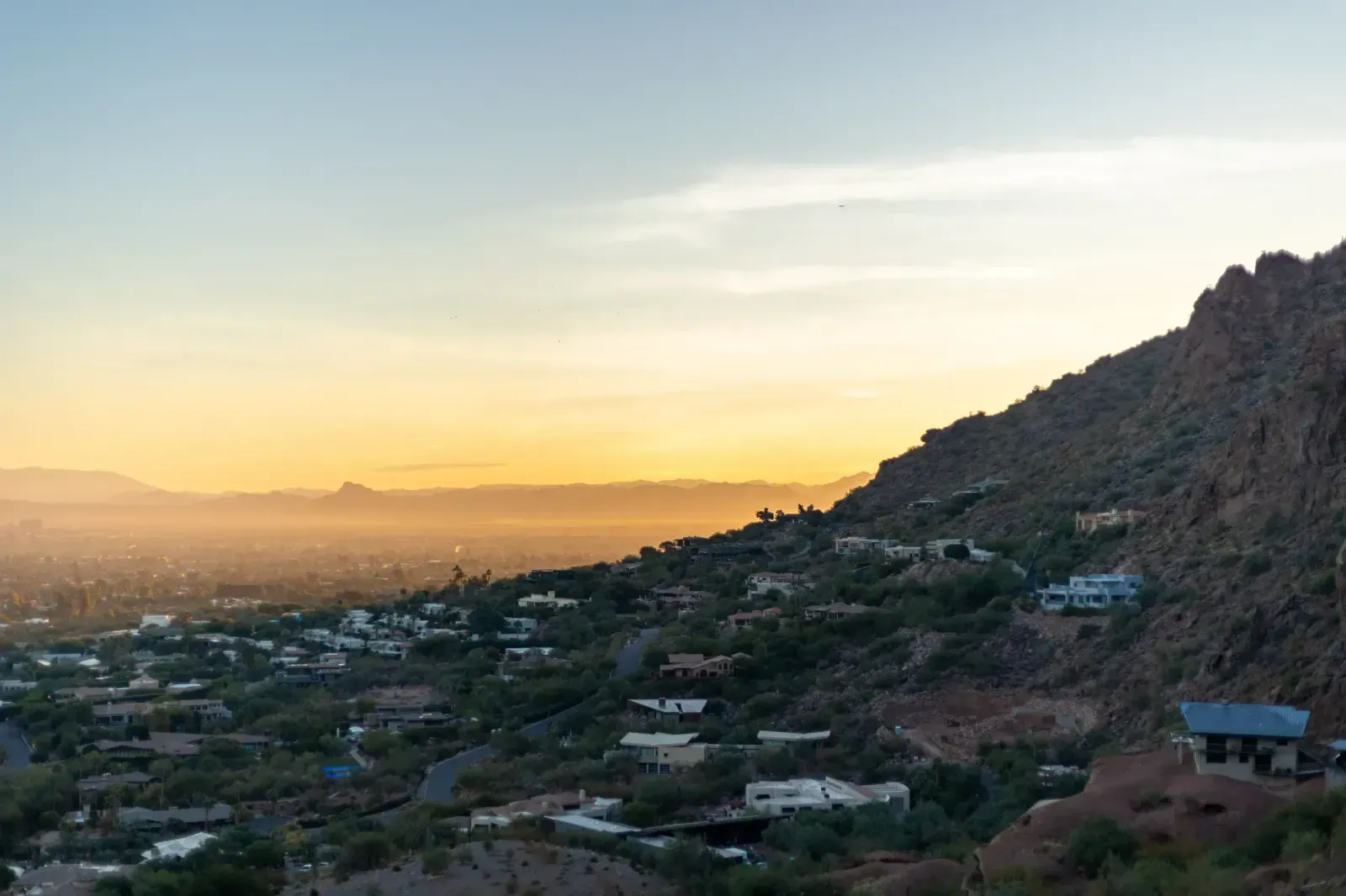 Phoenix, Arizona skyline and neighborhoods served by U-wifi home internet