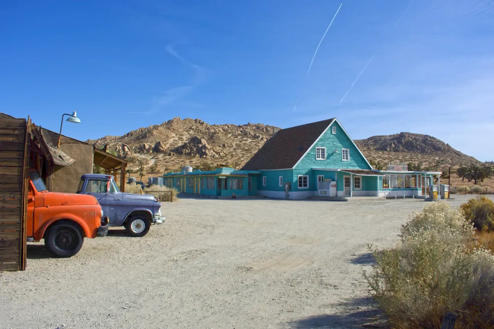 Lancaster, California skyline and neighborhoods served by U-wifi home internet