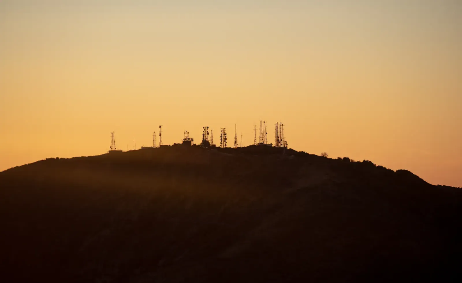 Orange, California skyline and neighborhoods served by U-wifi home internet