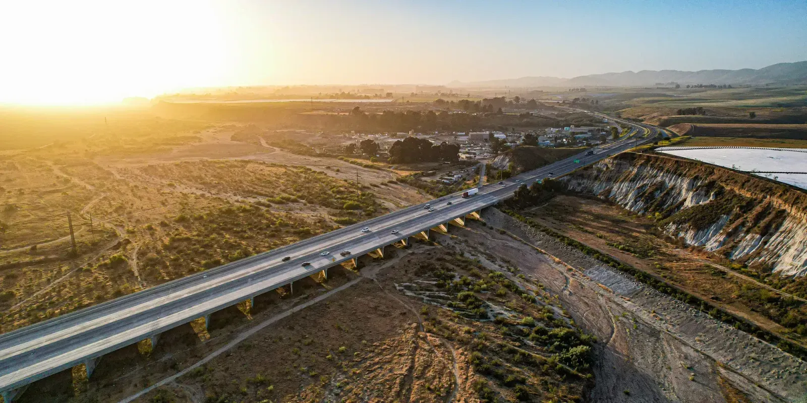 Santa Maria, California skyline and neighborhoods served by U-wifi home internet