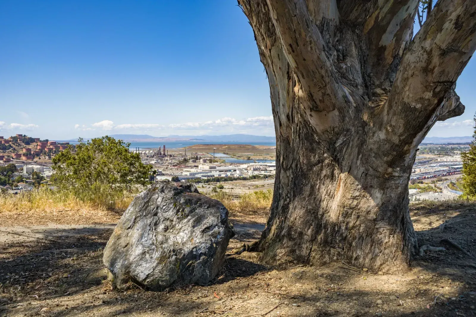Vallejo, California skyline and neighborhoods served by U-wifi home internet