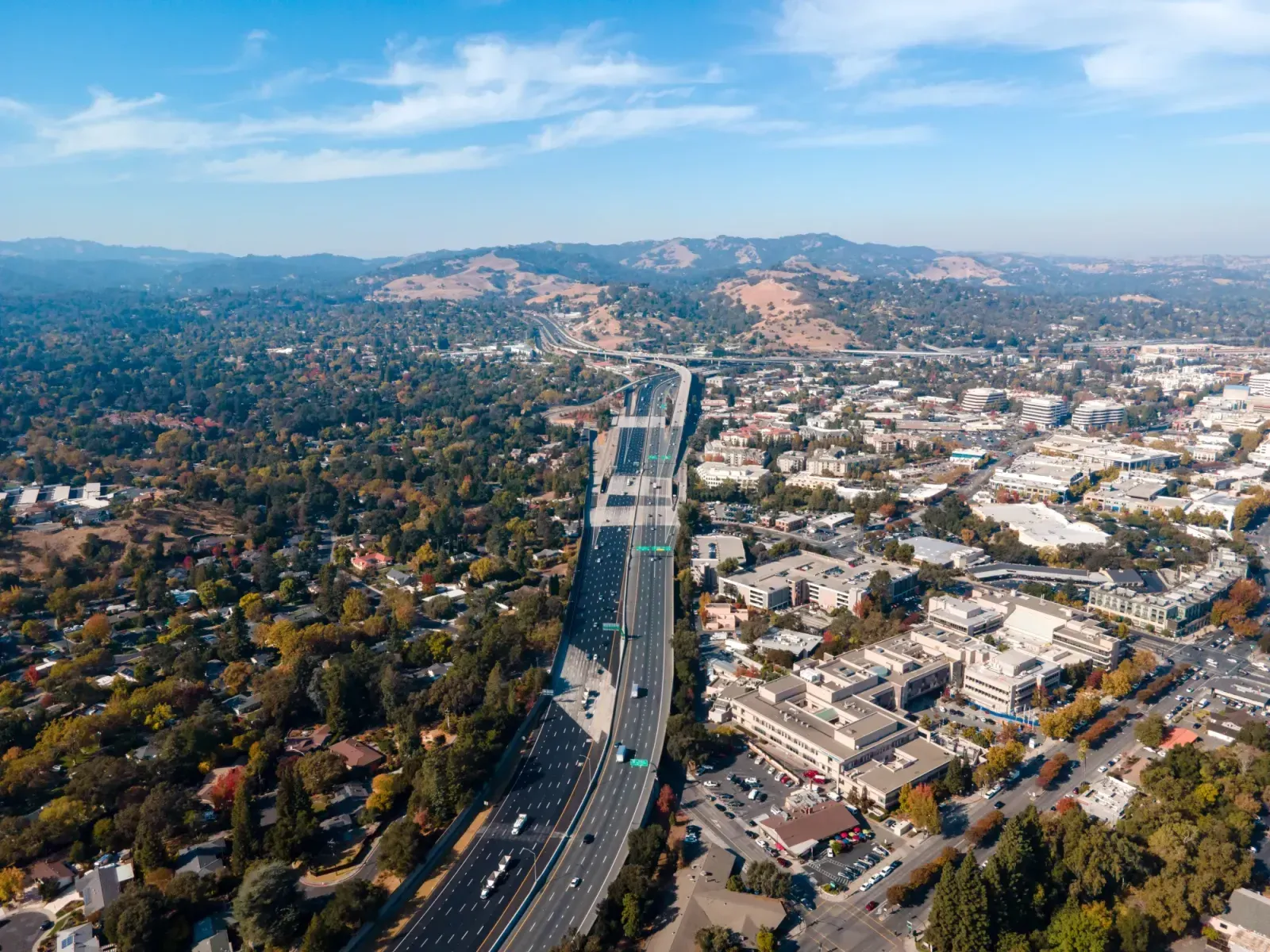 Walnut Creek, California skyline and neighborhoods served by U-wifi home internet