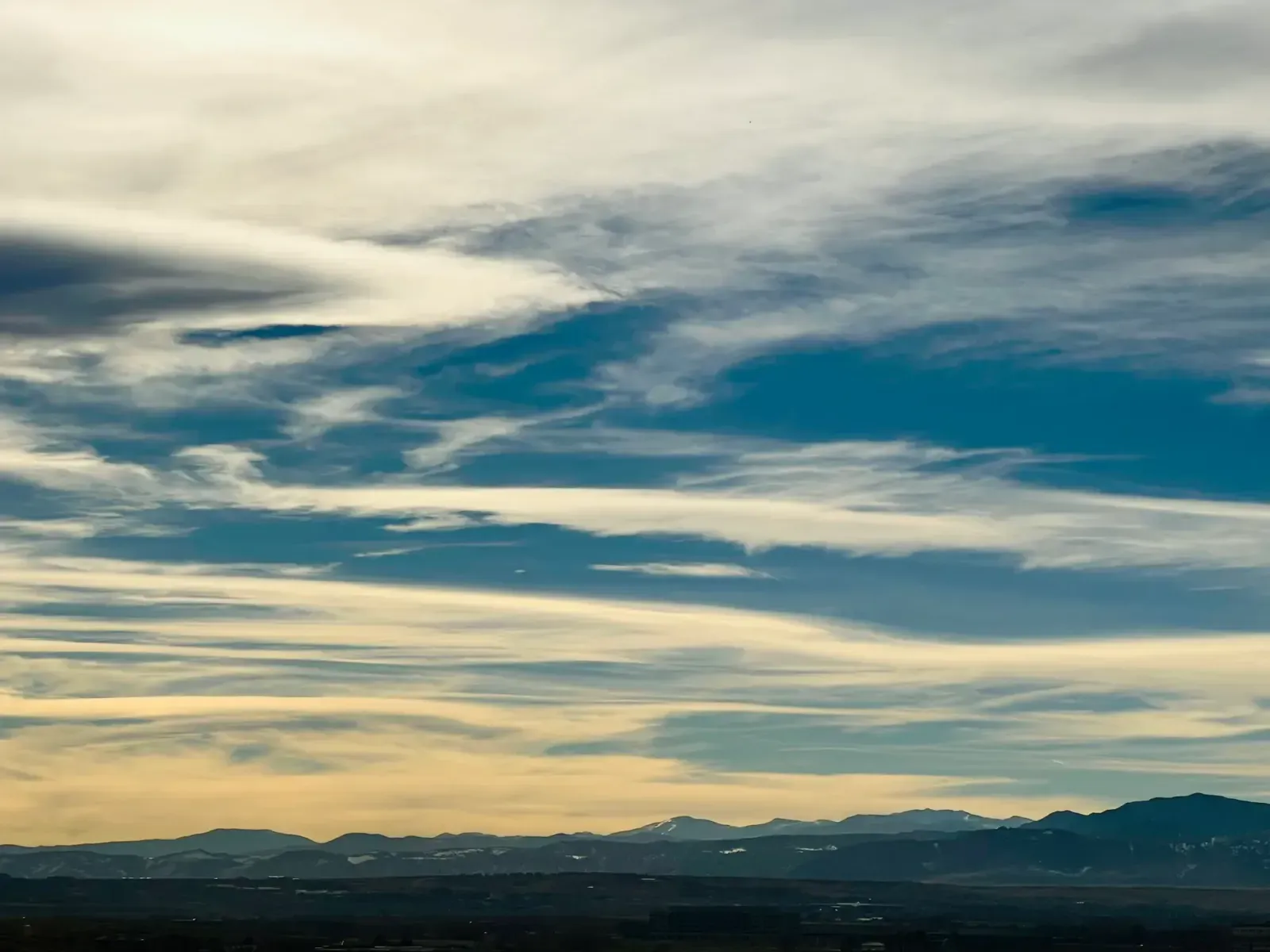Longmont, Colorado skyline and neighborhoods served by U-wifi home internet