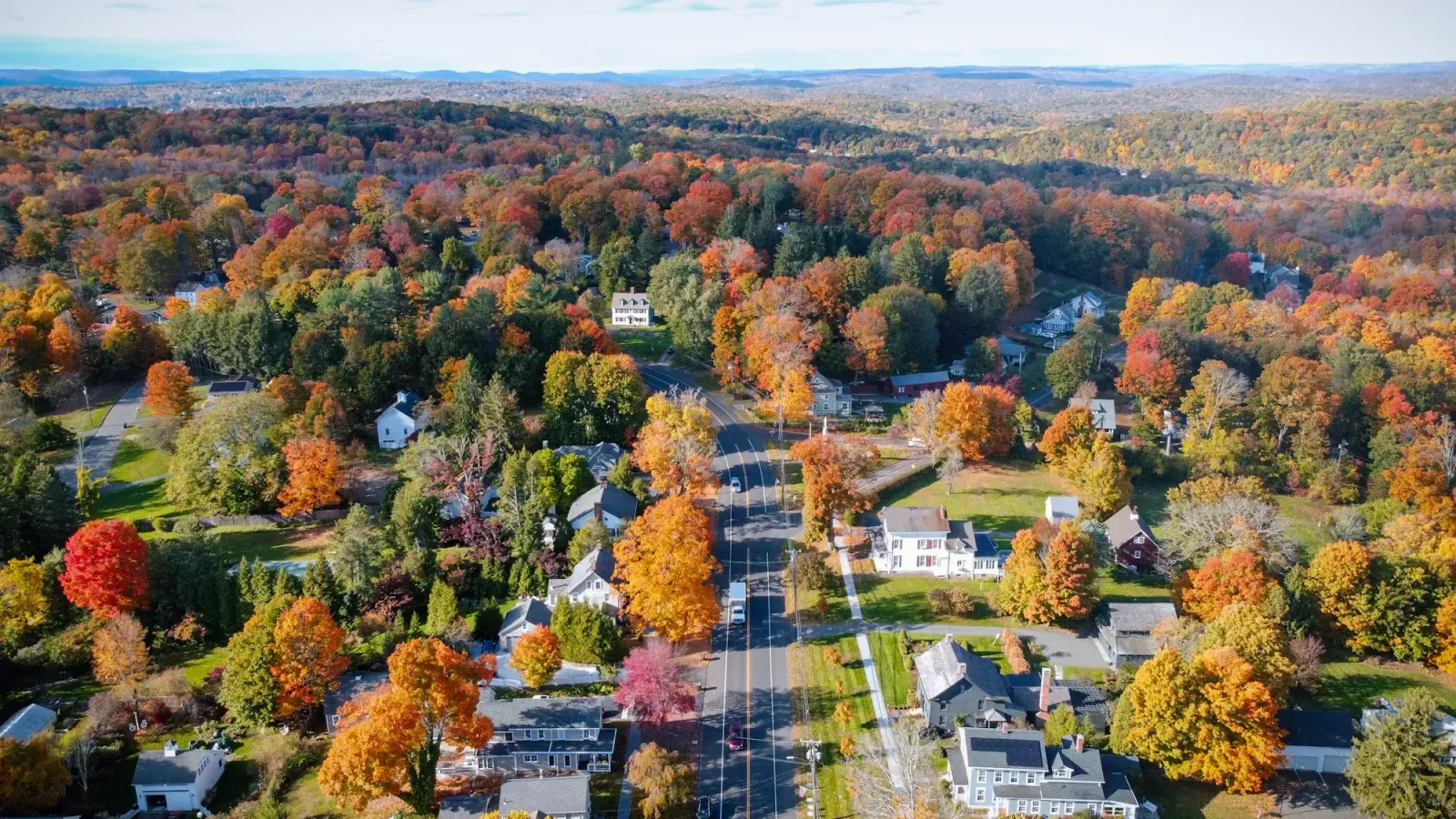 Waterbury, Connecticut skyline and neighborhoods served by U-wifi home internet