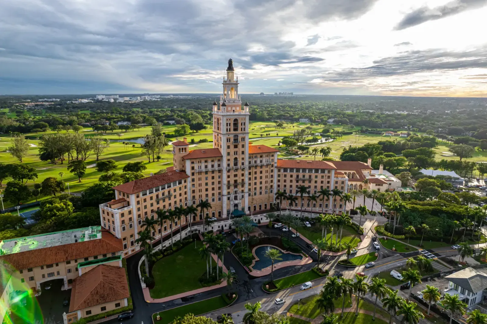 Coral Gables, Florida skyline and neighborhoods served by U-wifi home internet
