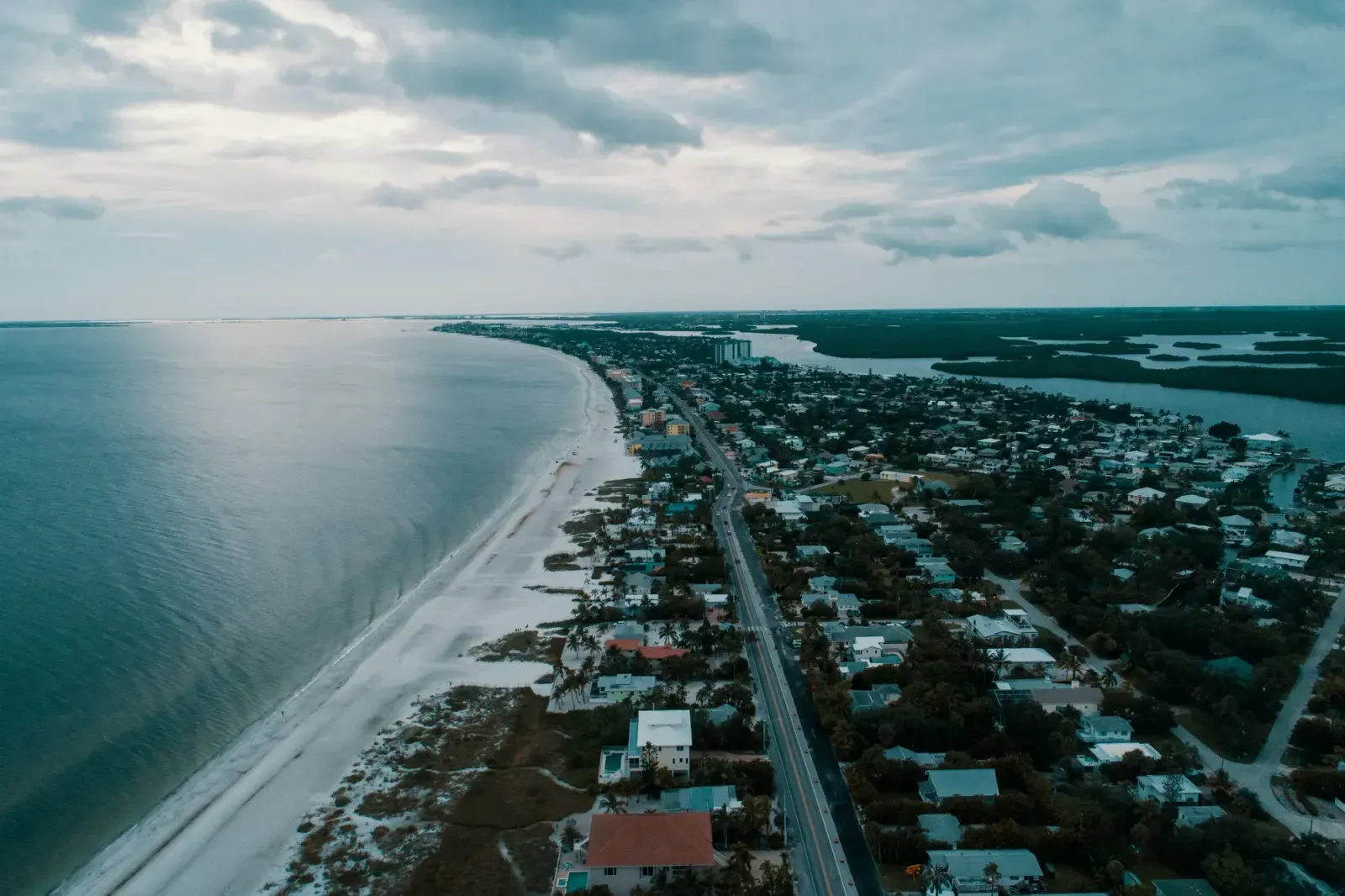 Palm Bay, Florida skyline and neighborhoods served by U-wifi home internet
