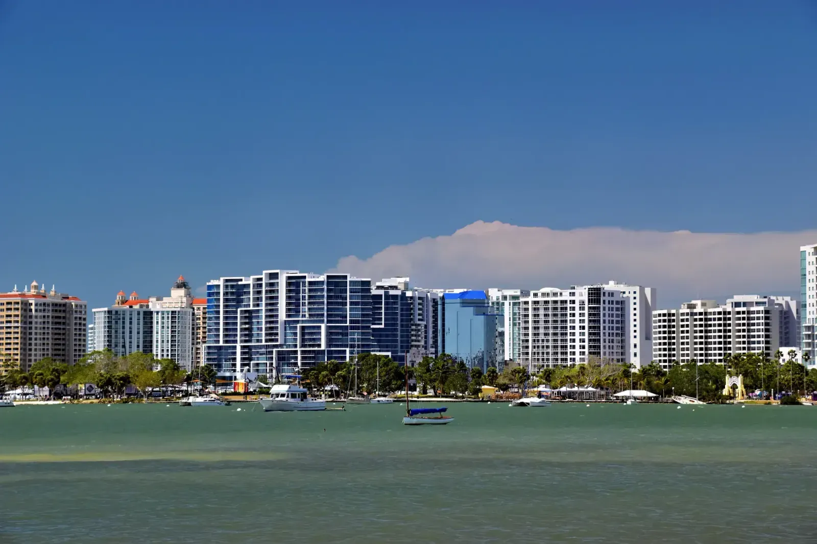 Sarasota, Florida skyline and neighborhoods served by U-wifi home internet