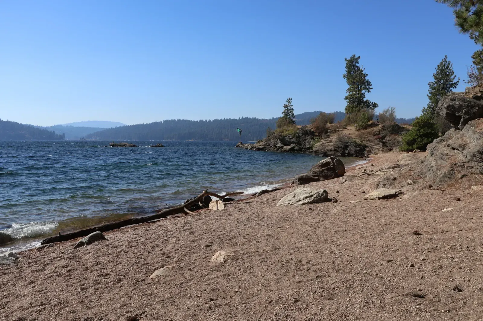 Coeur d'Alene, Idaho skyline and neighborhoods served by U-wifi home internet