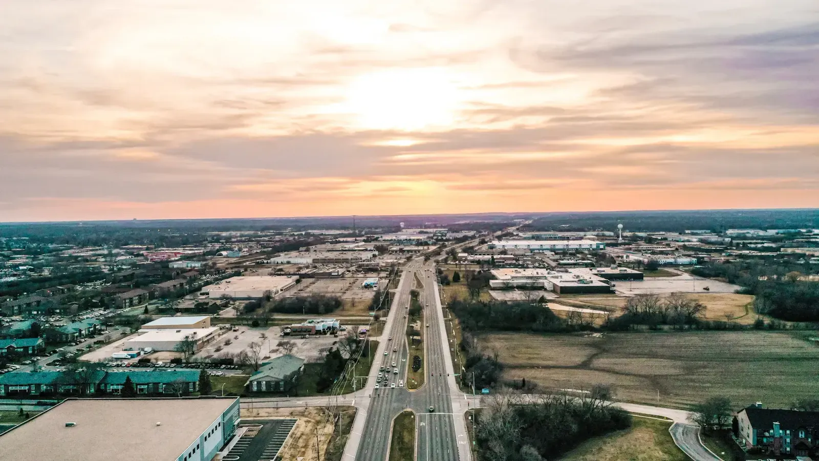 Calumet City, Illinois skyline and neighborhoods served by U-wifi home internet