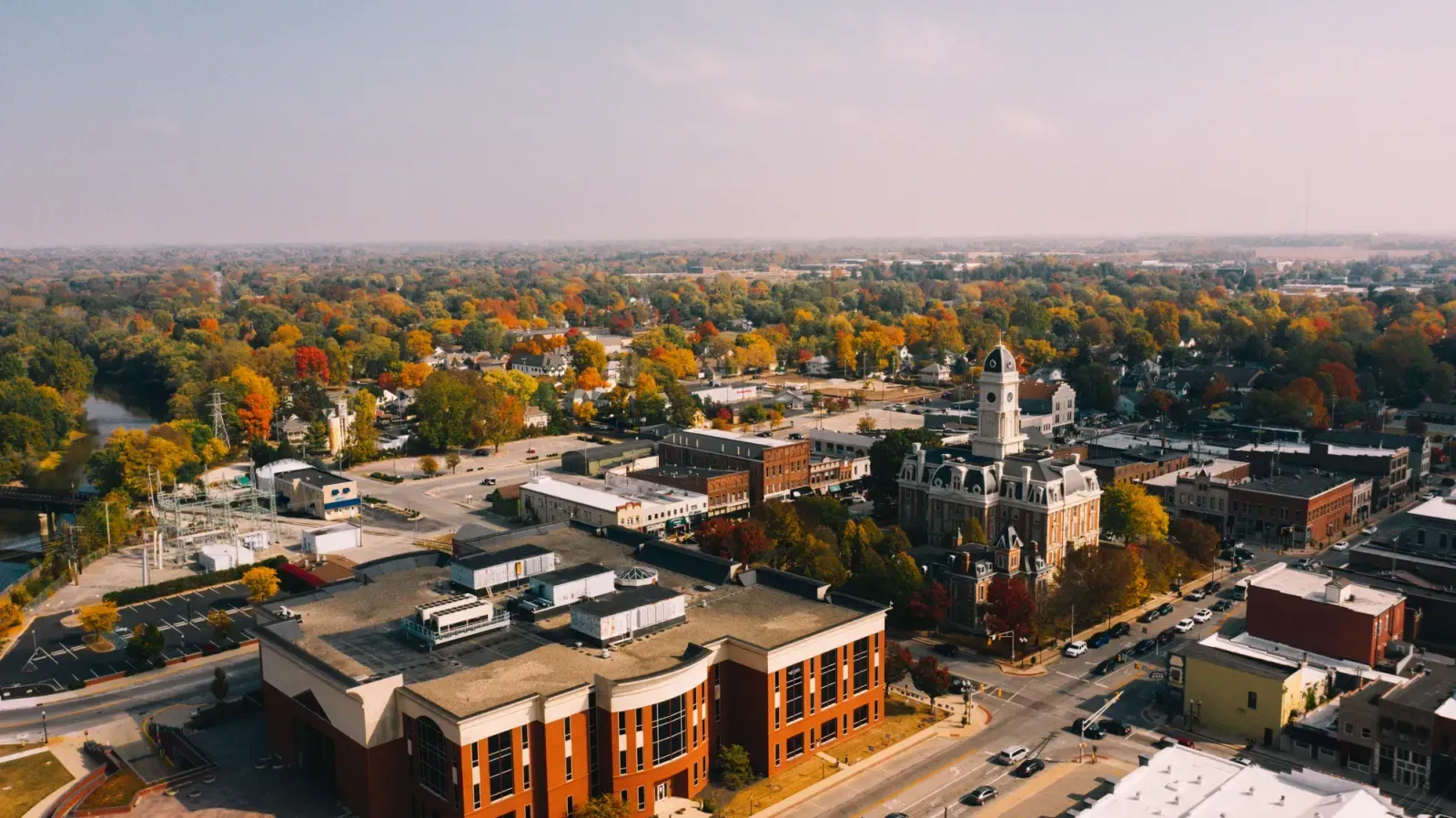 DeKalb, Illinois skyline and neighborhoods served by U-wifi home internet