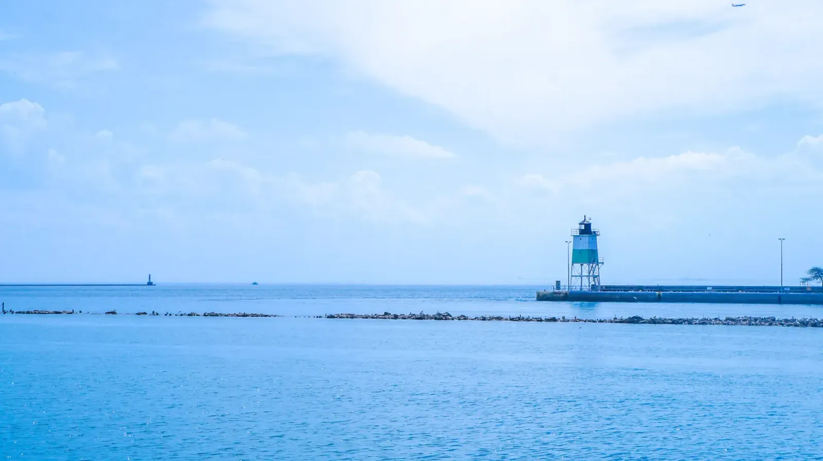 Wheeling, Illinois skyline and neighborhoods served by U-wifi home internet