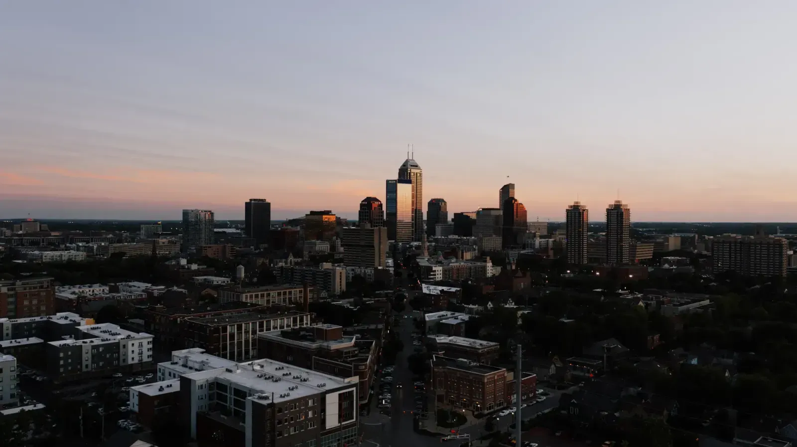 Indianapolis, Indiana skyline and neighborhoods served by U-wifi home internet