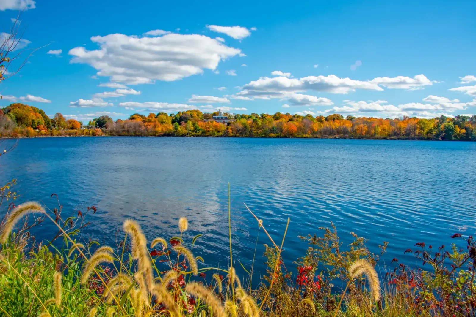 Marlborough, Massachusetts skyline and neighborhoods served by U-wifi home internet