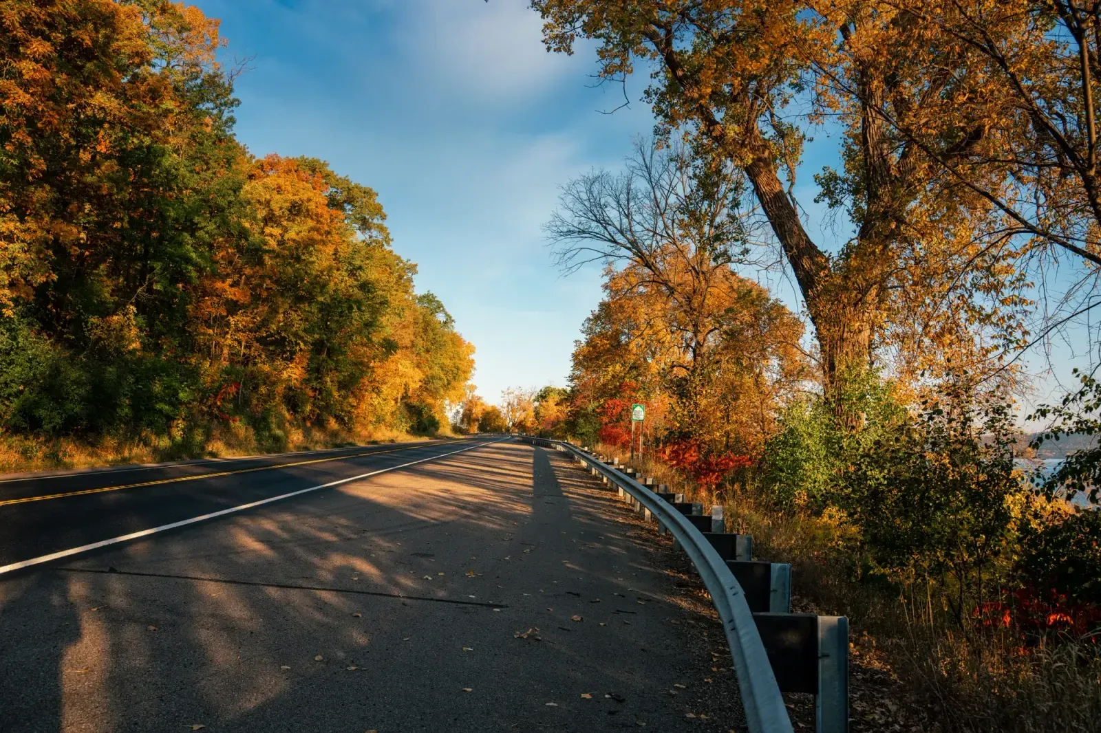 Maple Grove, Minnesota skyline and neighborhoods served by U-wifi home internet