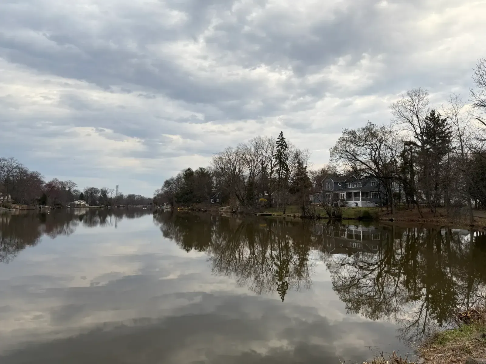 Plainfield, New Jersey skyline and neighborhoods served by U-wifi home internet