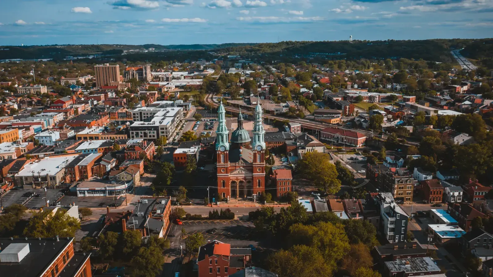 Schenectady, New York skyline and neighborhoods served by U-wifi home internet