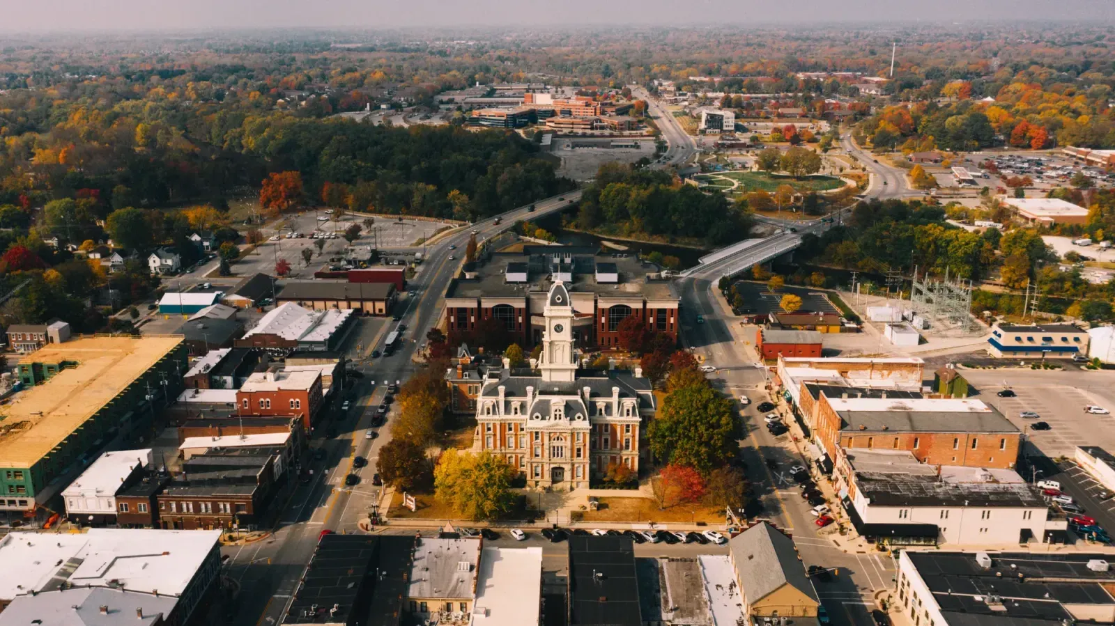 Mansfield, Ohio skyline and neighborhoods served by U-wifi home internet
