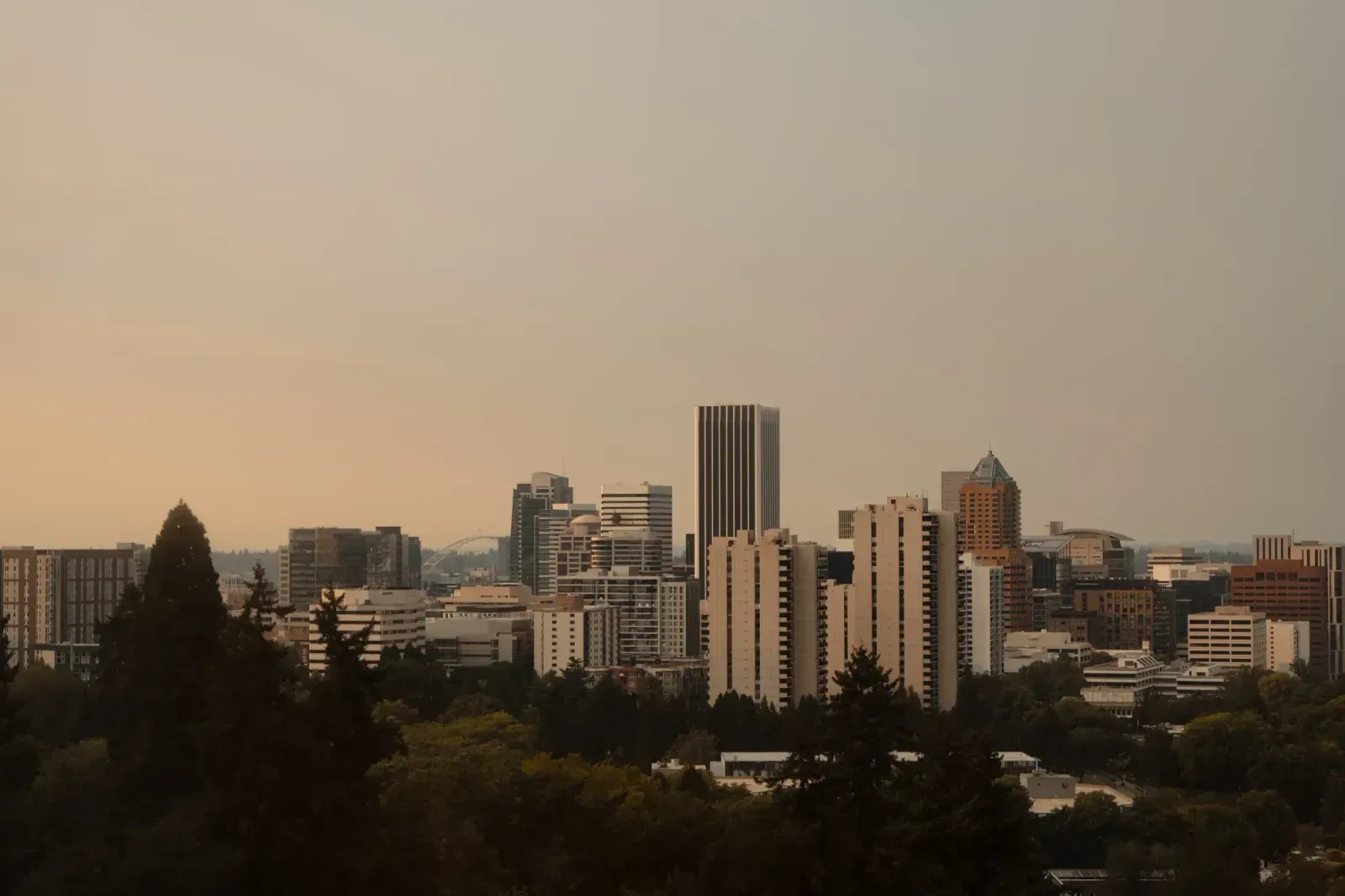 Portland, Oregon skyline and neighborhoods served by U-wifi home internet