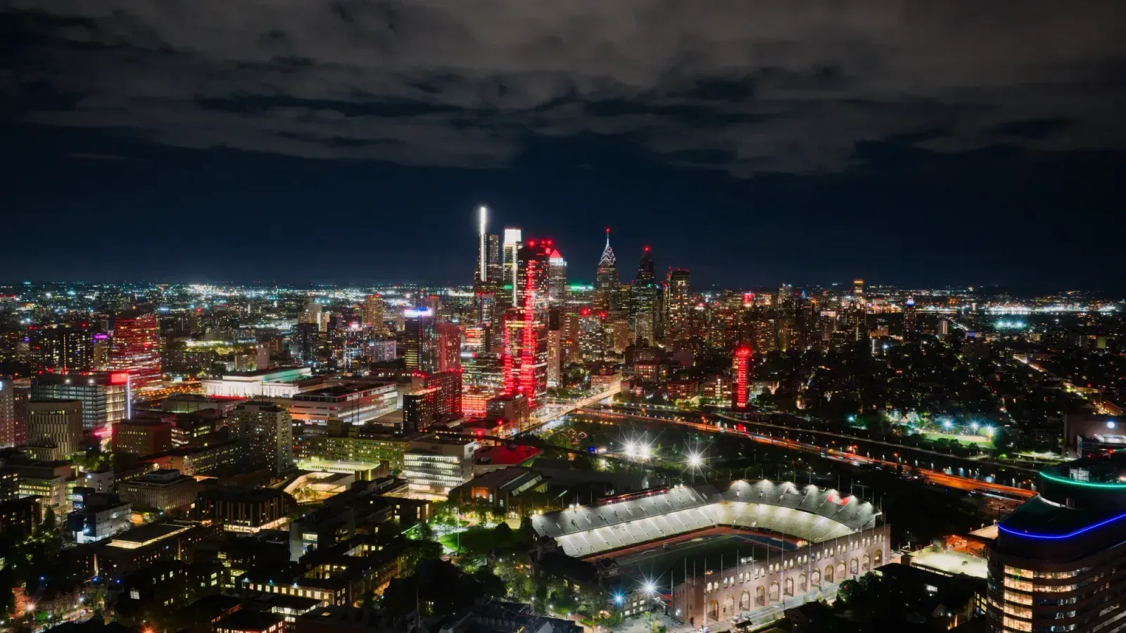 Philadelphia, Pennsylvania skyline and neighborhoods served by U-wifi home internet