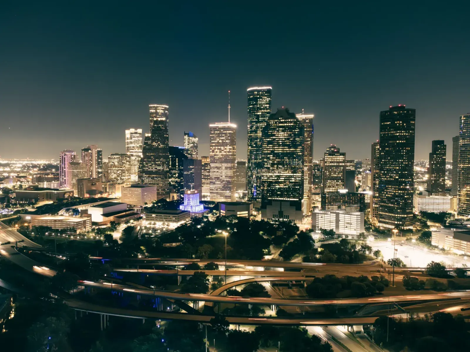Houston, Texas skyline and neighborhoods served by U-wifi home internet