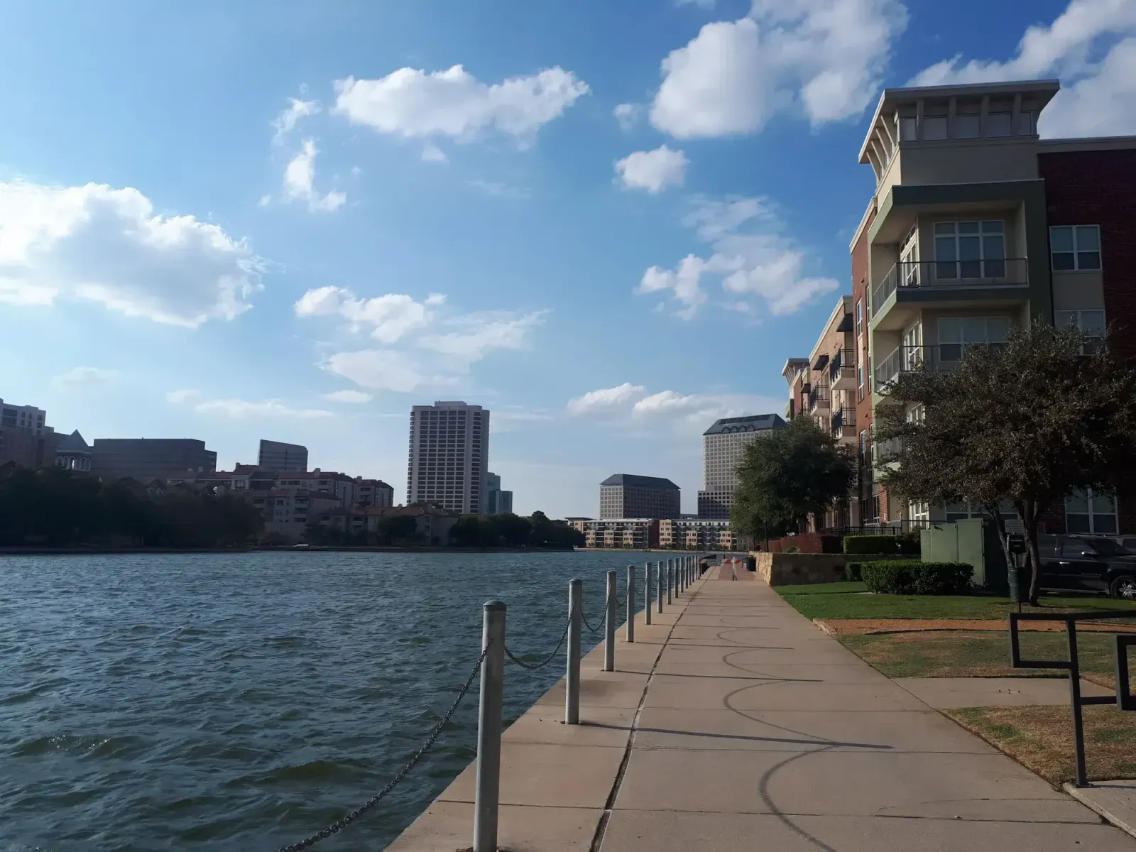 Rockwall, Texas skyline and neighborhoods served by U-wifi home internet