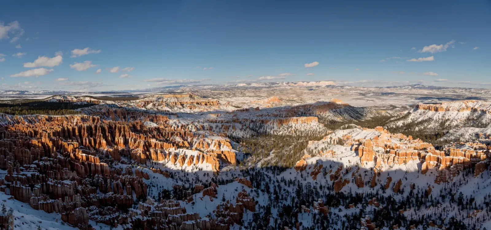 Roy, Utah skyline and neighborhoods served by U-wifi home internet