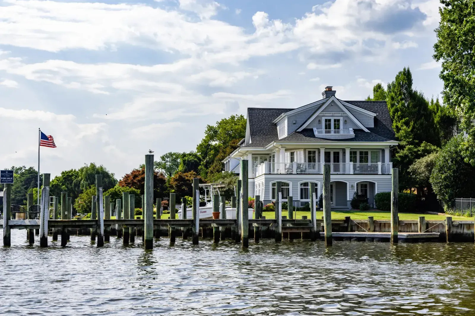 Chesapeake, Virginia skyline and neighborhoods served by U-wifi home internet