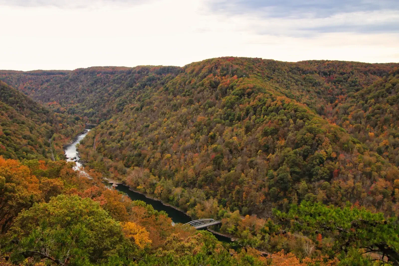 Huntington, West Virginia skyline and neighborhoods served by U-wifi home internet